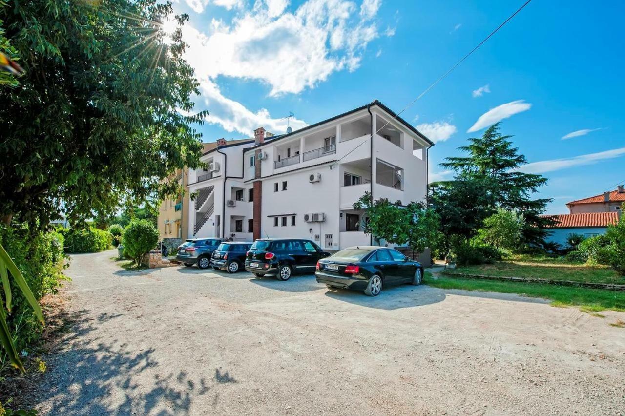 Residence Blu Sky Rovinj Buitenkant foto